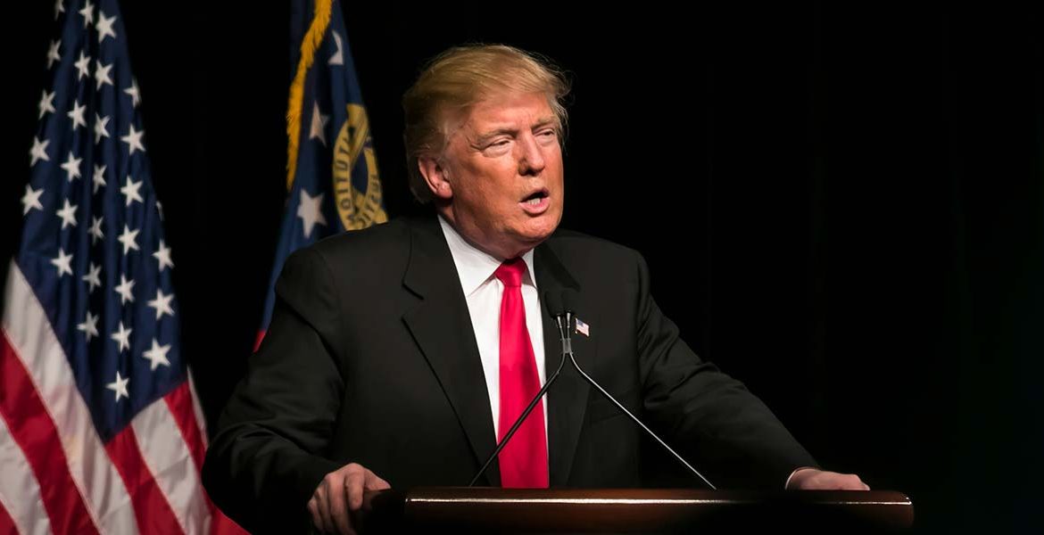 Trump Threatens to Gradually Increase Tariffs on Drug Imports to Drive US Manufacturing Revival